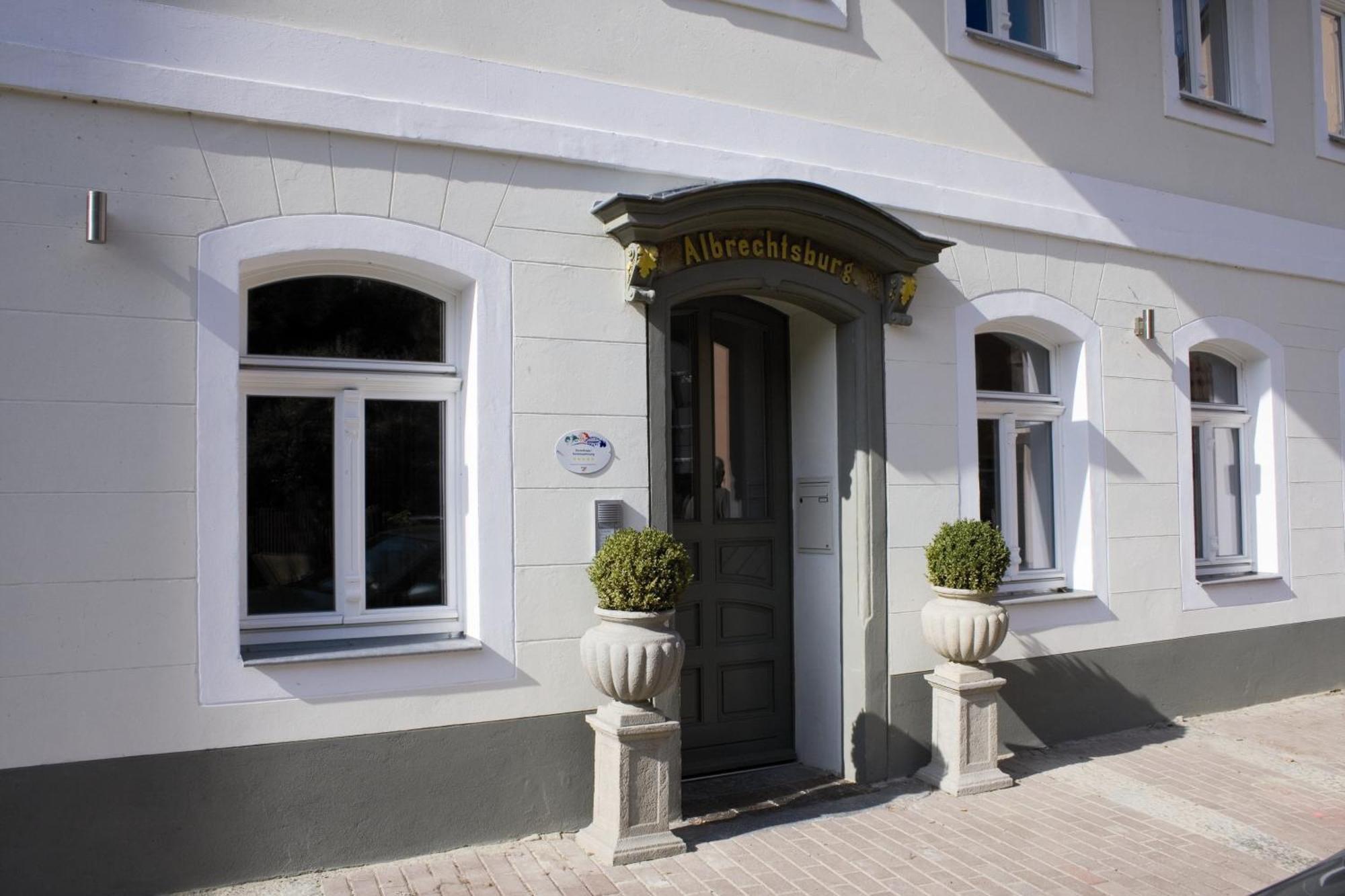 Apartmenthaus Albrechtsburg Bad Schandau Exterior foto